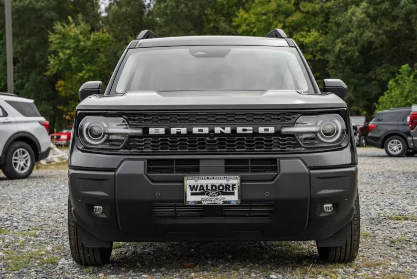 2025 Ford Bronco Sport Outer Banks photo 1