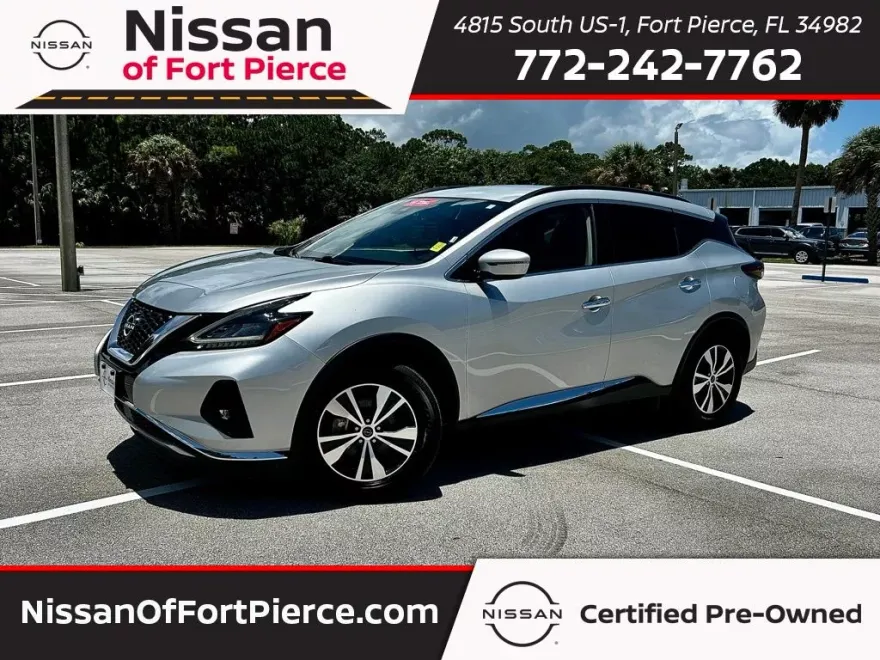 2023 Nissan Murano SV photo 1