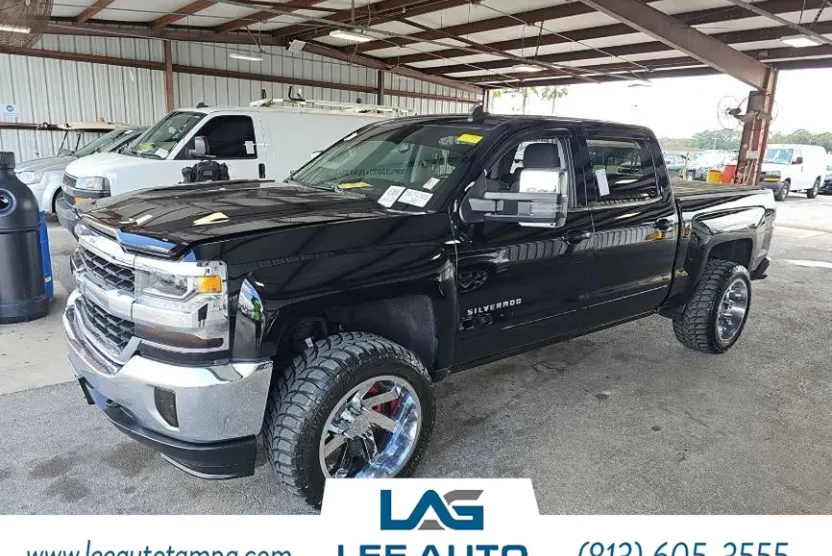 2016 Chevrolet Silverado 1500 LT photo 1