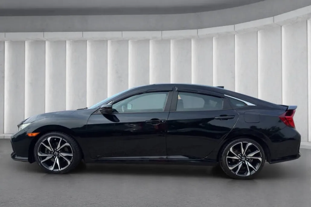 2018 Honda Civic Si photo 1