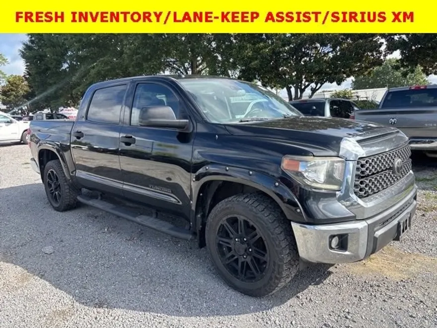 2019 Toyota Tundra SR5 CrewMax photo 1