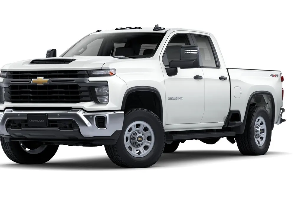 2025 Chevrolet Silverado 2500HD photo 1