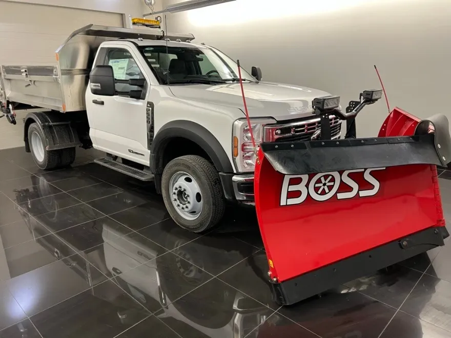 2024 Ford F-550 XL photo 1