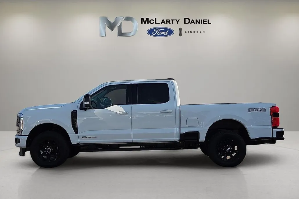 2026 Ford F-250 photo 1
