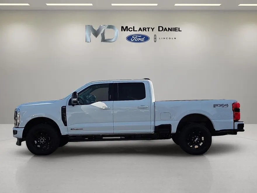 2026 Ford F-250 photo 1