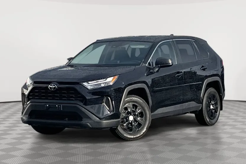 2023 Toyota RAV4 LE photo 1