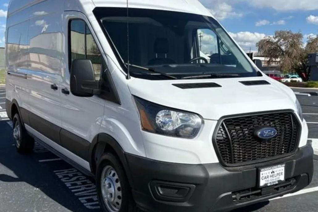2023 Ford Transit photo 1