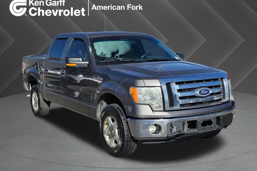 2010 Ford F-150 XLT photo 1