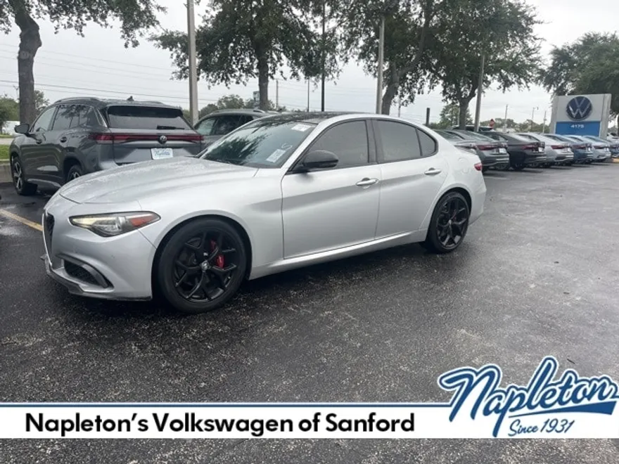 2020 Alfa Romeo Giulia Base photo 1