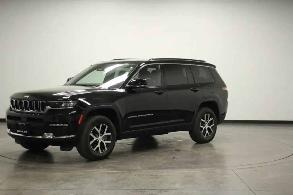 2024 Jeep Grand Cherokee Limited photo 1