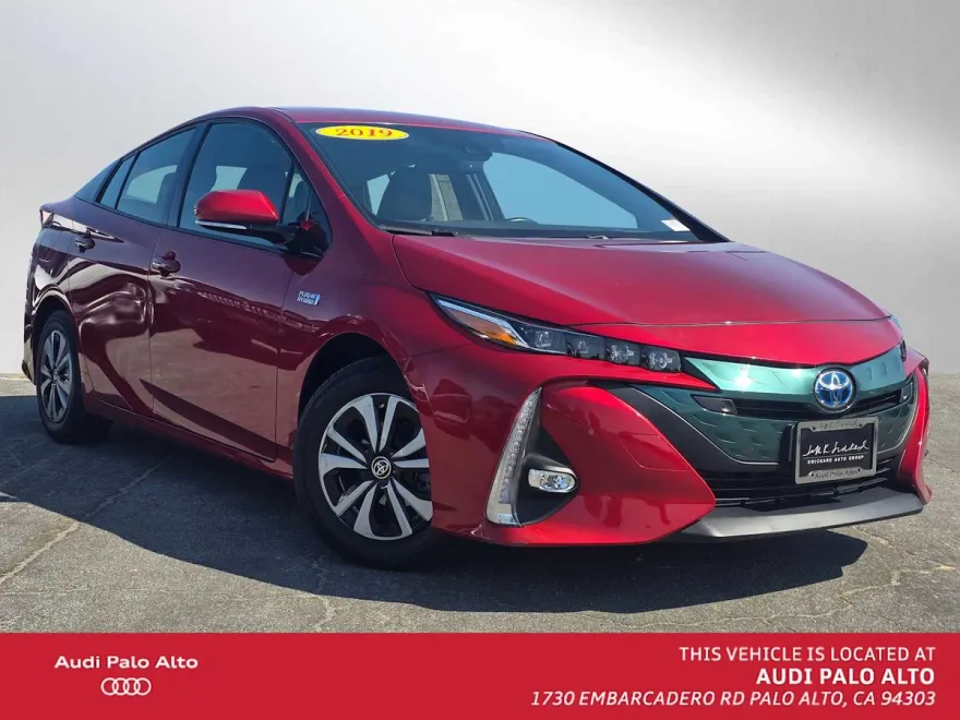 2019 Toyota Prius Prime Advanced photo 1