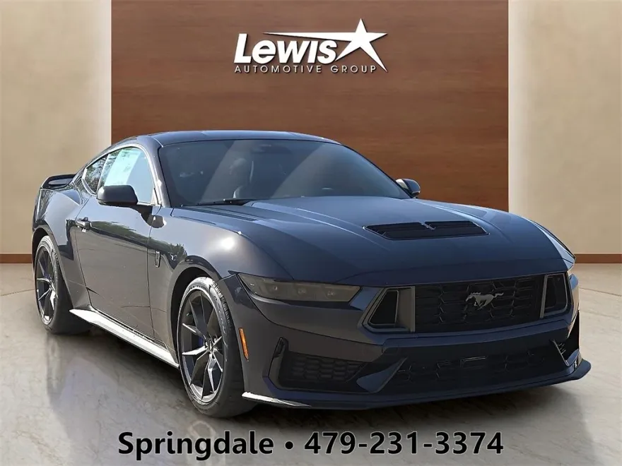 2025 Ford Mustang Dark Horse photo 1