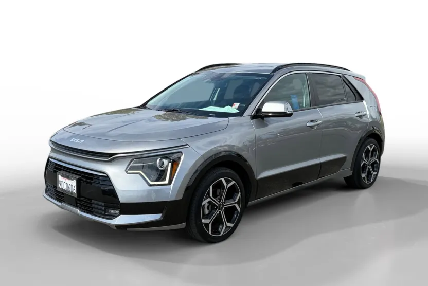 2023 Kia Niro EX Touring photo 1