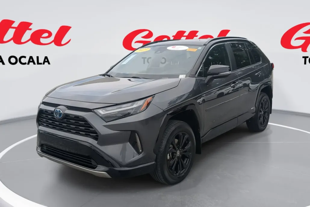 2023 Toyota RAV4 Hybrid XSE photo 1