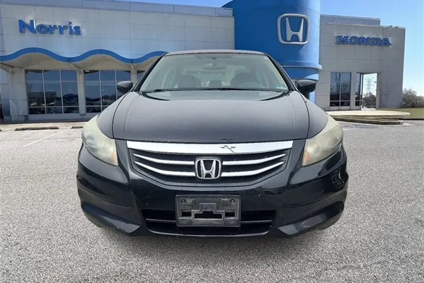 2012 Honda Accord LX photo 1