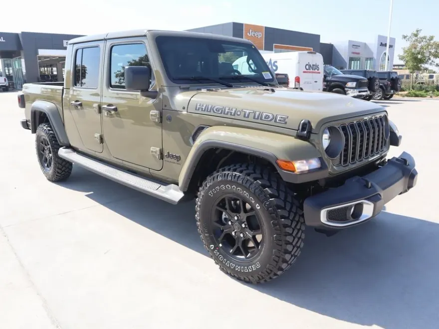 2025 Jeep Gladiator Sport photo 1