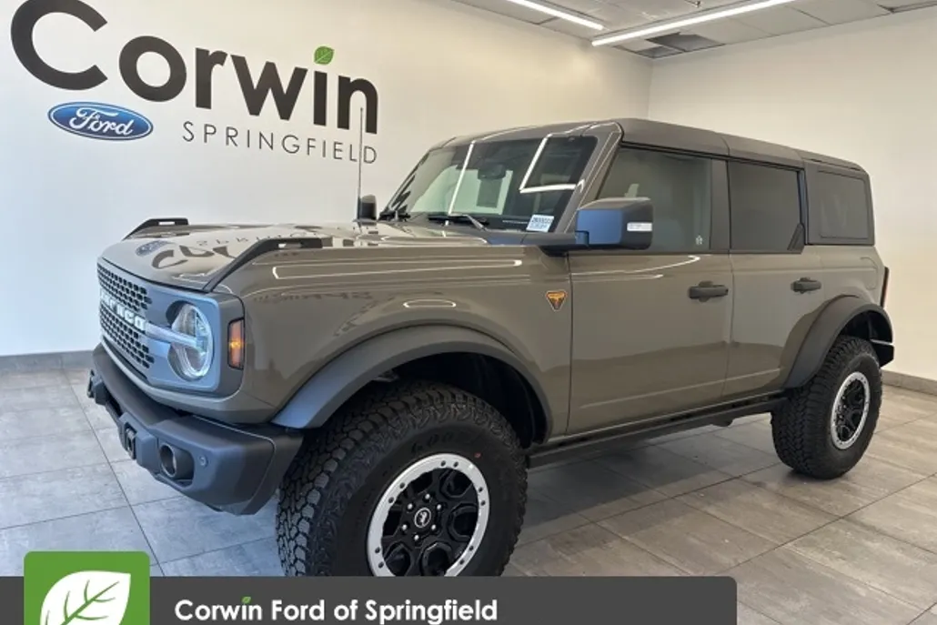 2025 Ford Bronco Badlands photo 1