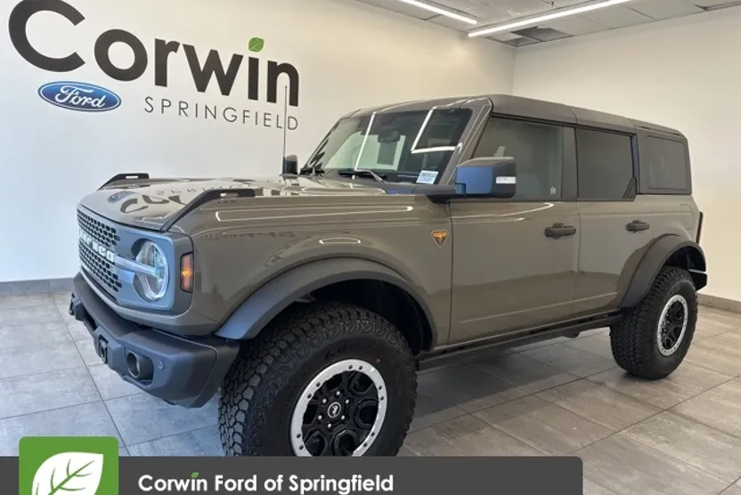2025 Ford Bronco Badlands photo 1