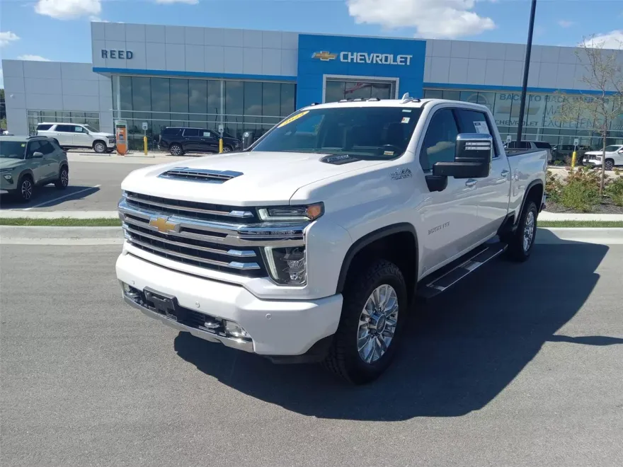 2022 Chevrolet Silverado 3500HD High Country photo 1