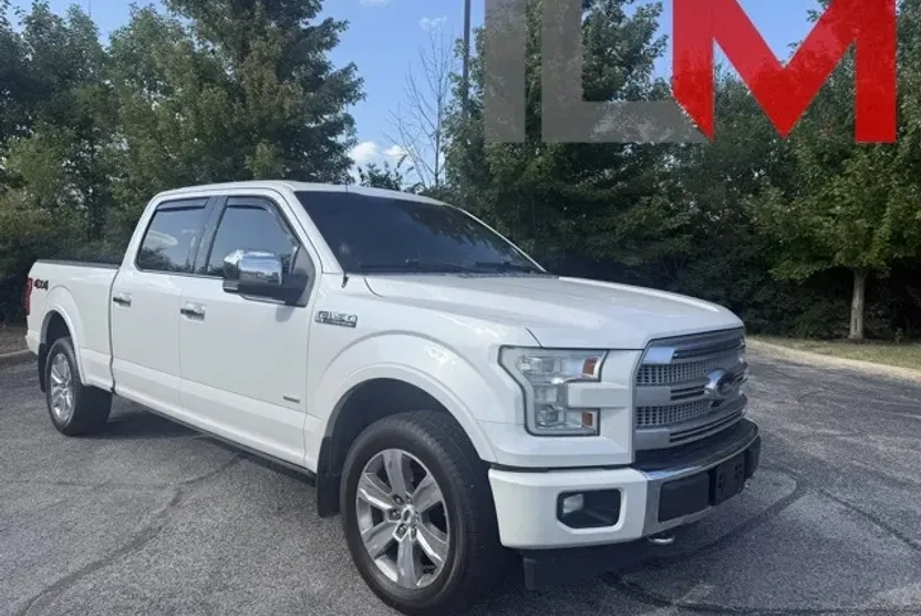 2017 Ford F-150 Platinum photo 1