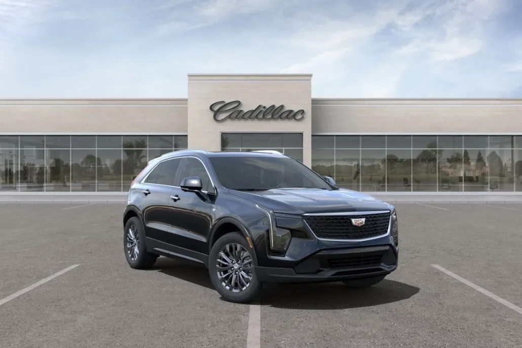 2024 Cadillac XT4 Premium Luxury photo 1