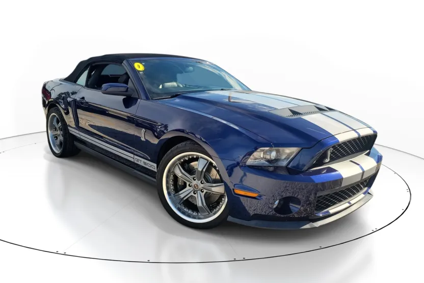2010 Ford Mustang GT500 Convertible photo 1