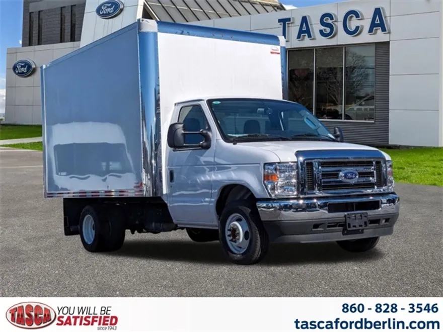 2024 Ford E-350 Base photo 1
