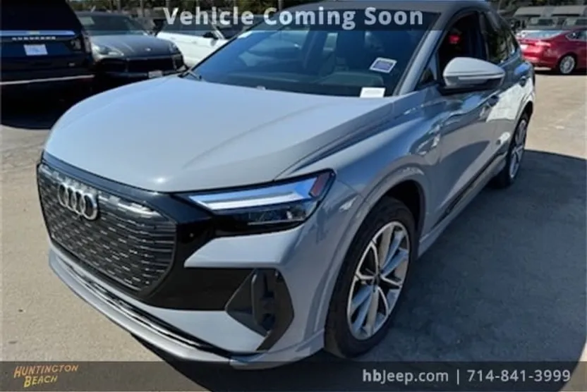 2022 Audi Q4 E-tron Premium Plus photo 1