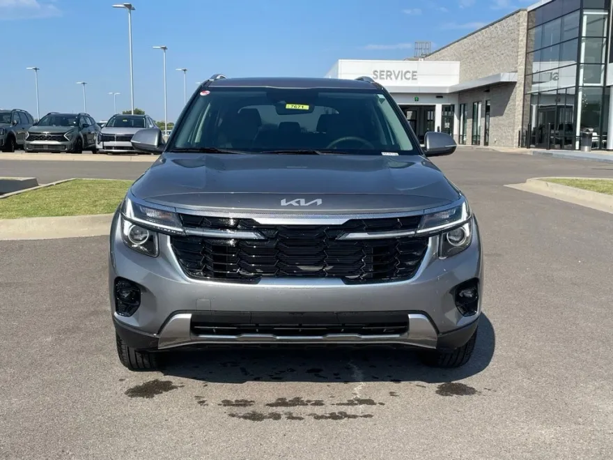 2026 Kia Seltos EX photo 1