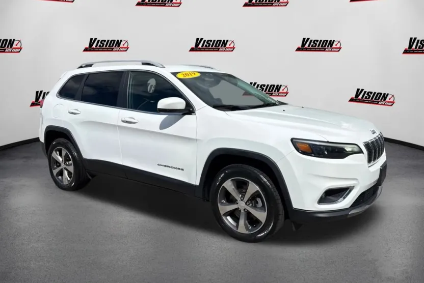 2019 Jeep Cherokee Limited photo 1