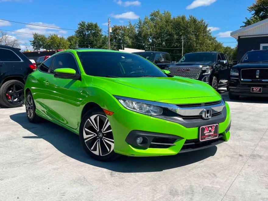 2018 Honda Civic EX-T photo 1