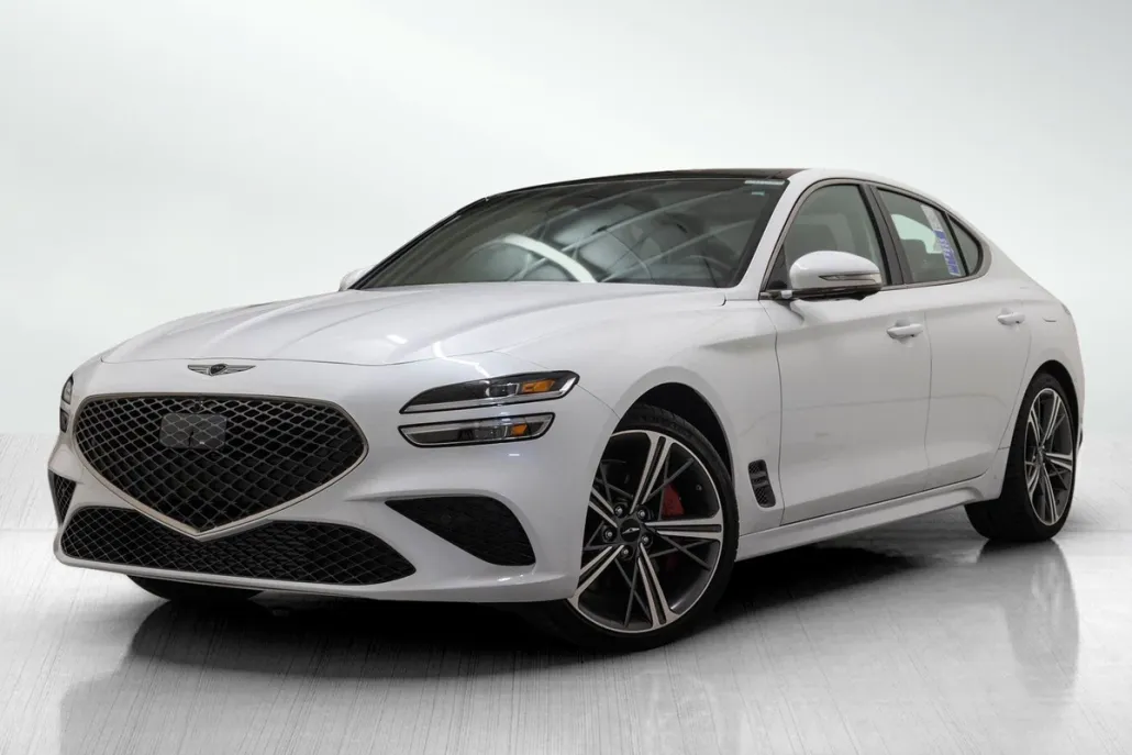2025 Genesis G70 Sport Prestige photo 1