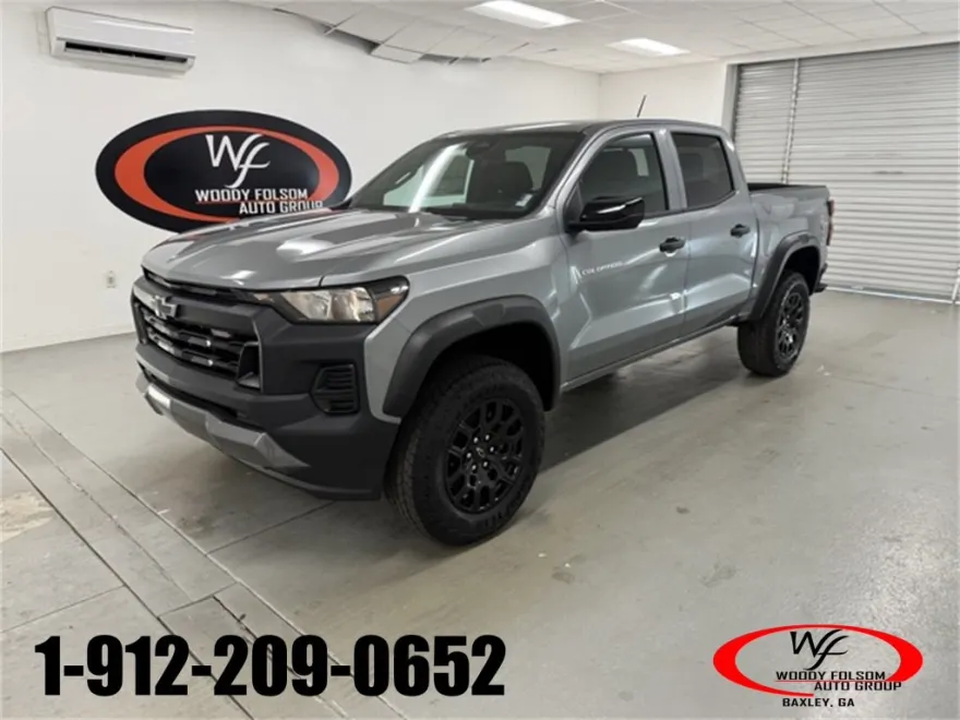 2026 Chevrolet Colorado Trail Boss photo 1