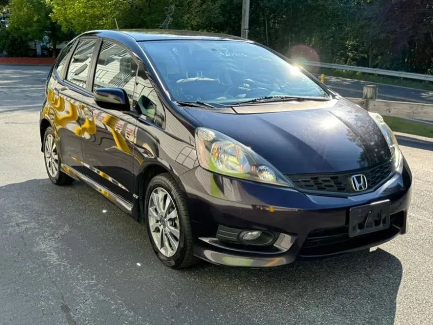 2013 Honda Fit Sport photo 1