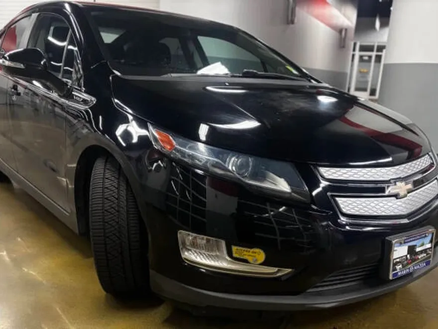 2014 Chevrolet Volt photo 1