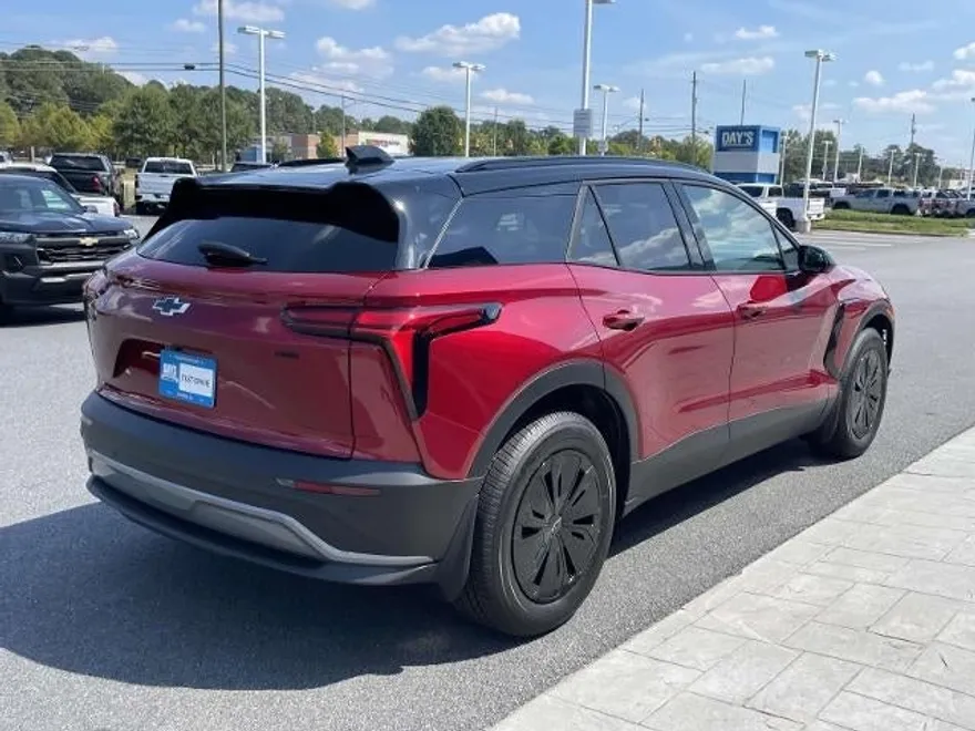 2025 Chevrolet Blazer EV photo 1