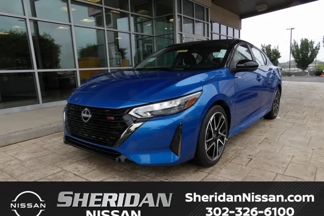 2025 Nissan Sentra SR photo 1