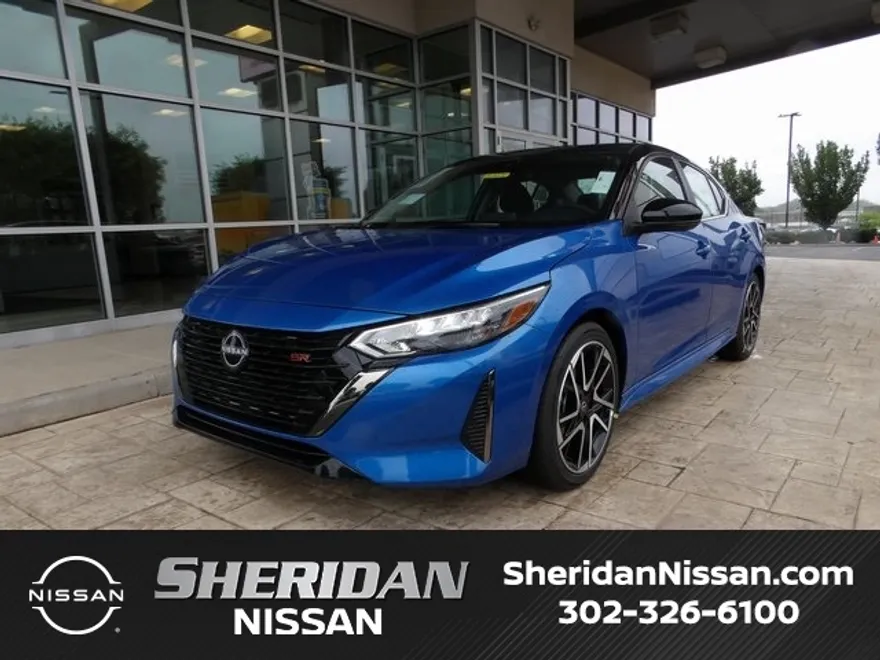 2025 Nissan Sentra SR photo 1