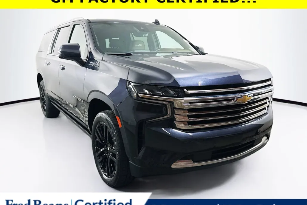 2023 Chevrolet Suburban High Country photo 1
