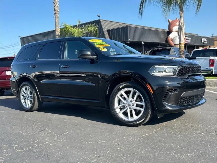 2023 Dodge Durango GT photo 1