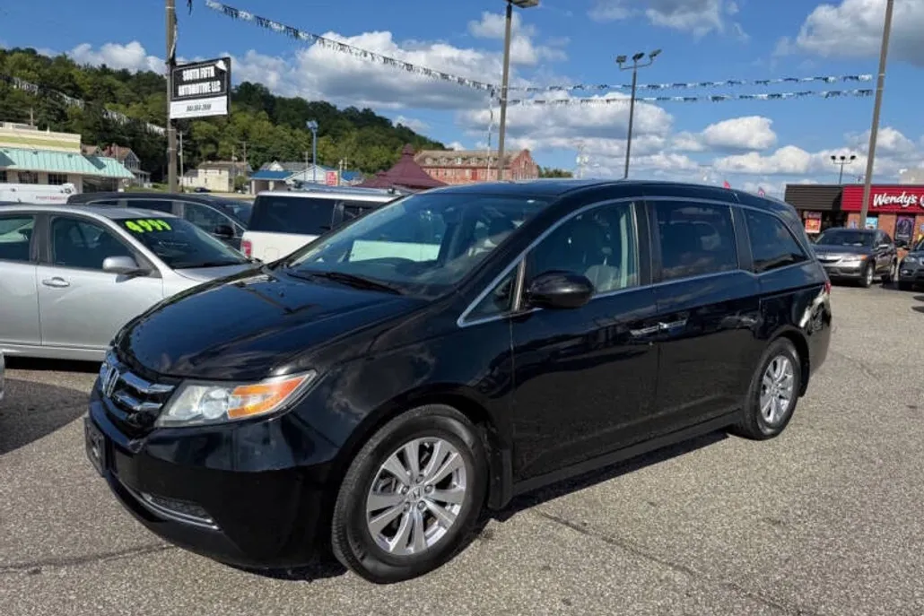 2016 Honda Odyssey EX-L photo 1