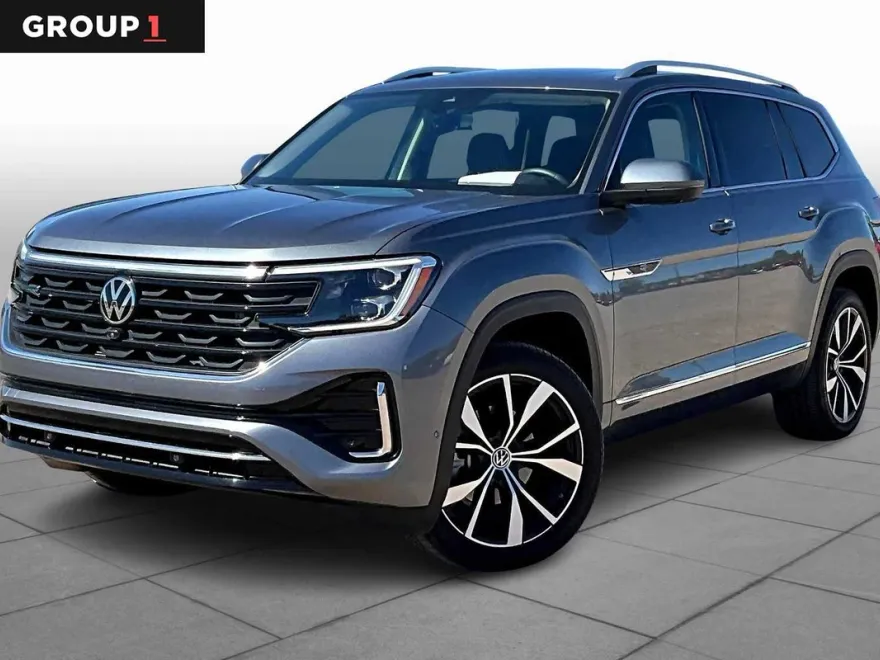 2024 Volkswagen Atlas SEL Premium R-Line photo 1