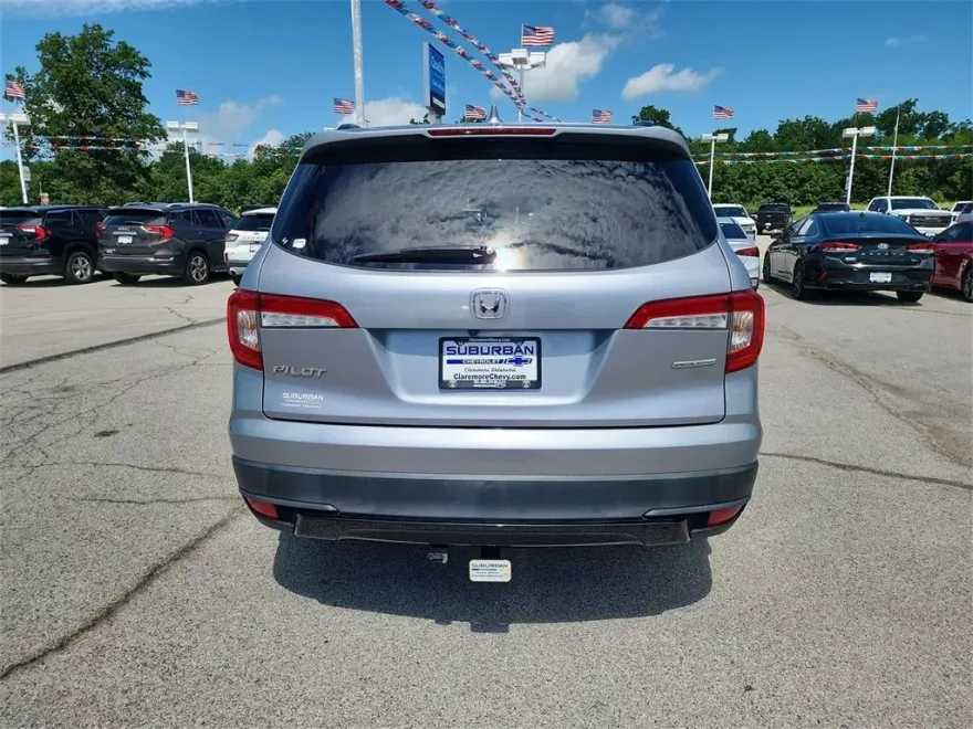 2021 Honda Pilot Special Edition photo 1