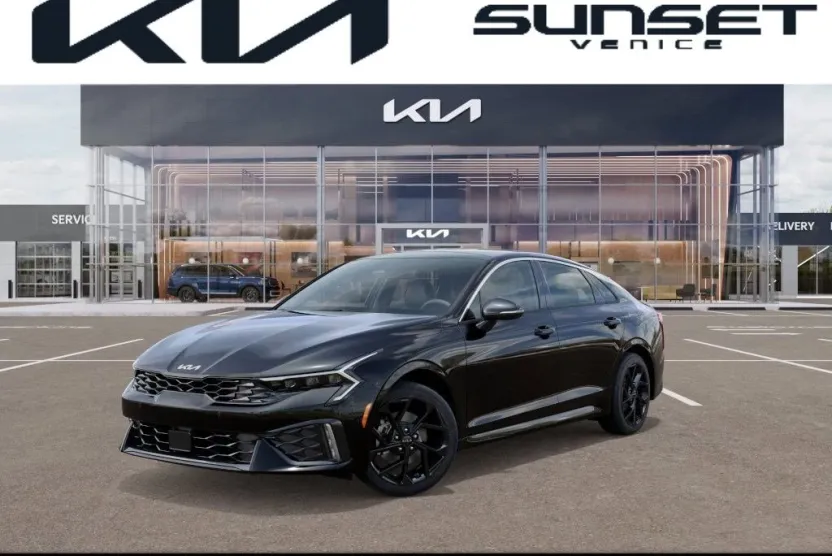 2026 Kia K5 GT-Line photo 1