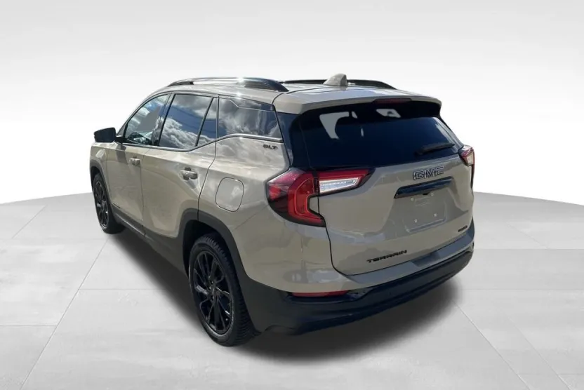 2023 Gmc Terrain SLT photo 1