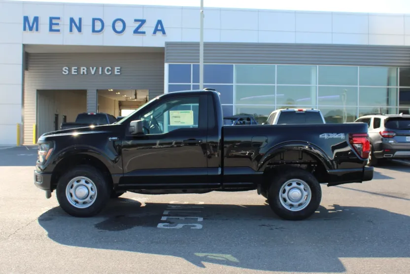 2025 Ford F-150 XL photo 1