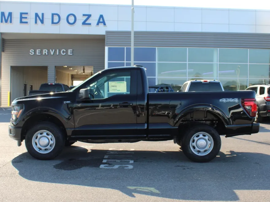 2025 Ford F-150 XL photo 1