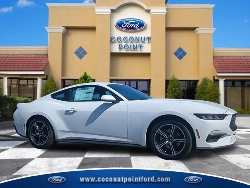 2025 Ford Mustang EcoBoost photo 1