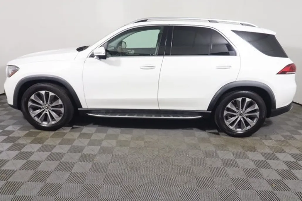 2023 Mercedes Benz GLE 450 4MATIC photo 1
