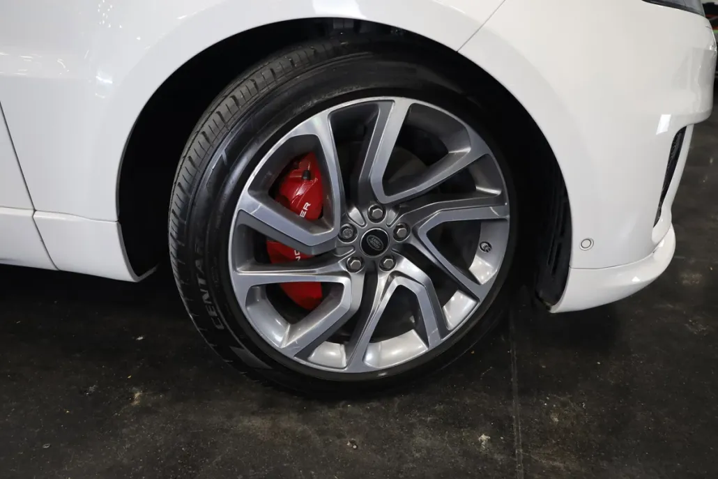 2018 Land Rover Range Rover Sport HSE Dynamic photo 1